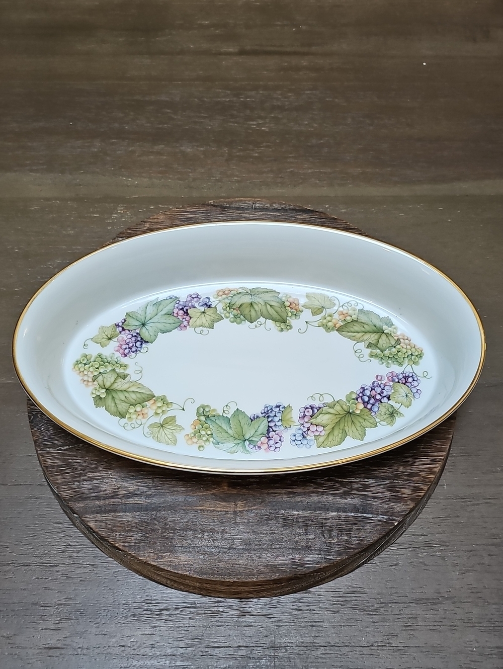 Royal Worcester Porcelain 11 Inch Oval Baker in Vine Harvest Pattern
